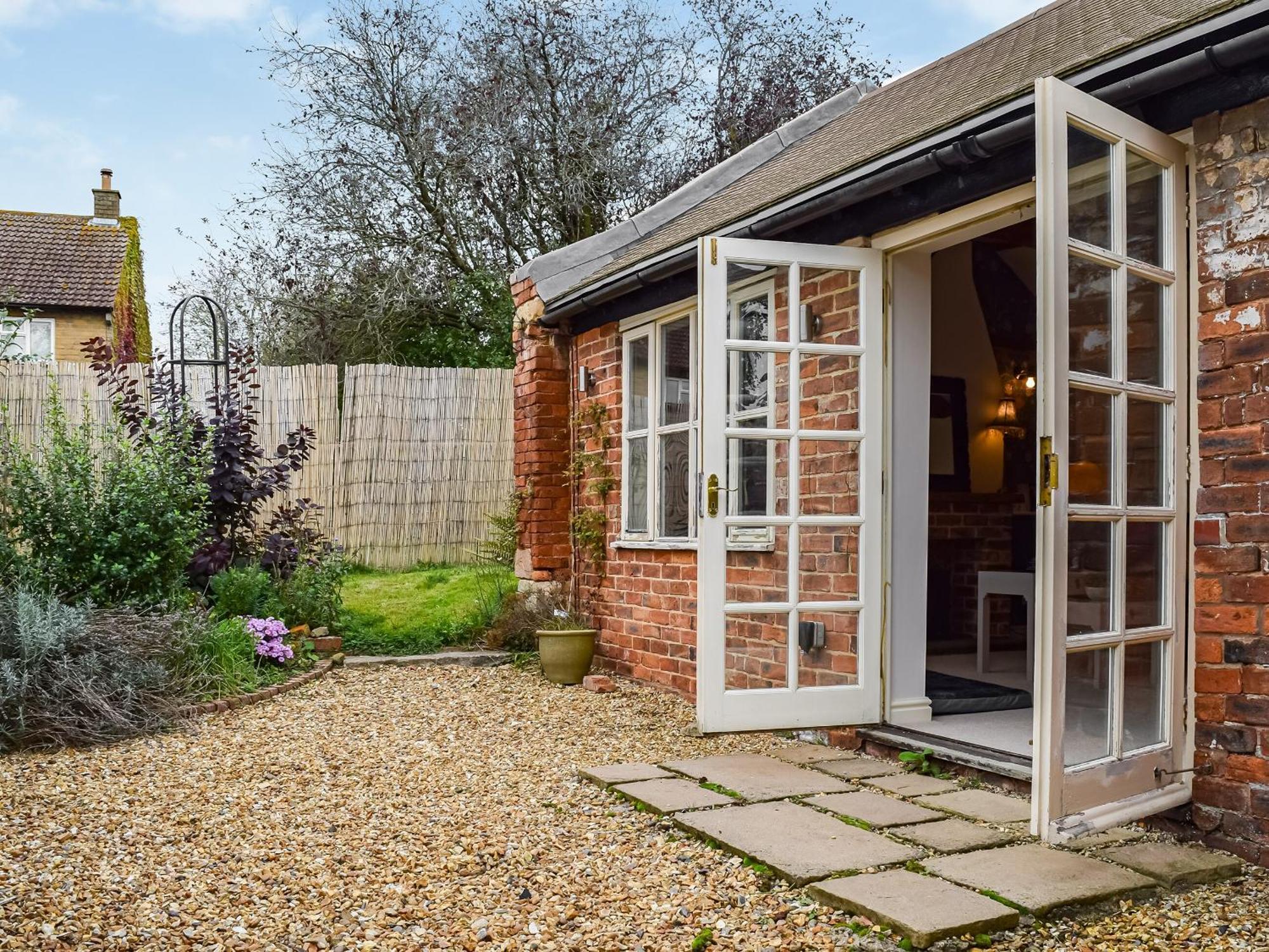 The Stables Villa Waltham on the Wolds Exterior photo